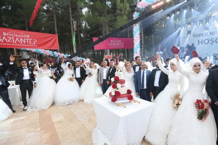 Gaziantep'te toplu nikah hazırlığı -