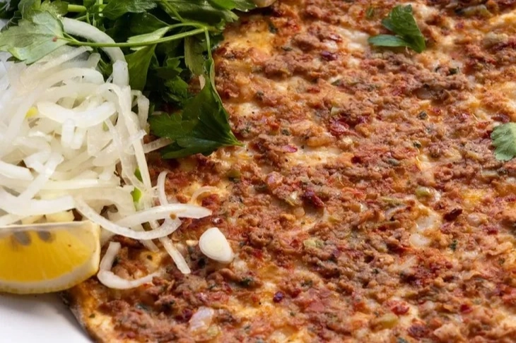 Gıdada hile skandalı sürüyor! En çok hile lahmacunda -