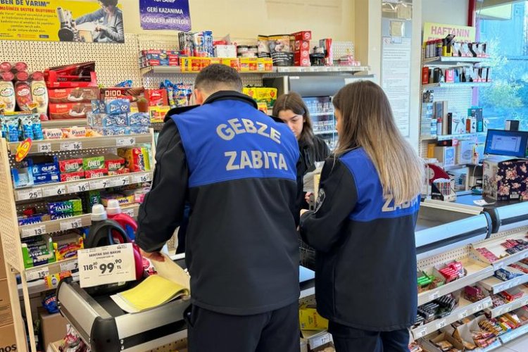 Gebze Zabıtası'ndan kasa ve reyon denetimi -