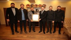 GENÇLİK MECLİSİNDEN BAŞKAN KARABACAK’A ZİYARET