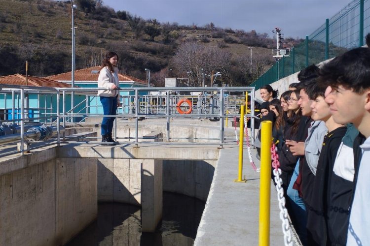 Gördesli öğrencilerden AAT'ye yakın mercek -