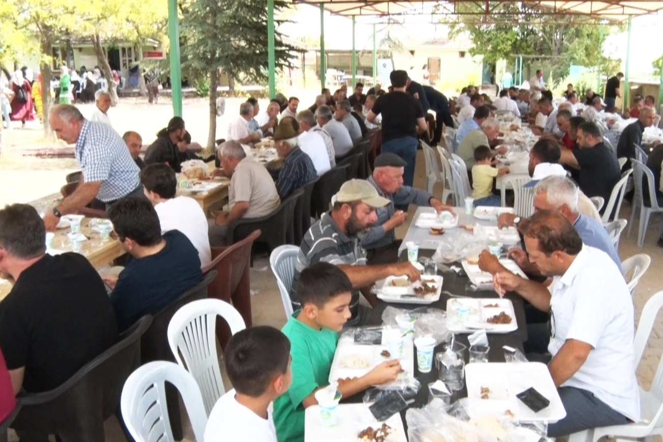 Haydar Baş Eskişehir'de mevlit ve yemekle anıldı -