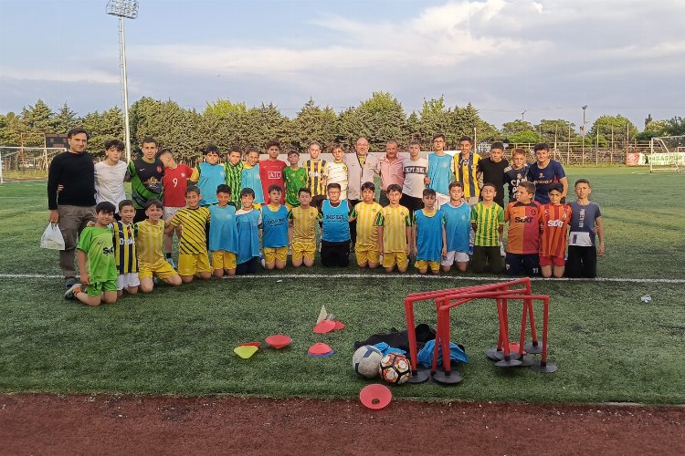 Hürspor’da gelecek emin ellerde -