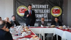 İNTERNET GAZETELERİ DERNEĞİ VATAN PARTİSİNİ AĞIRLADI