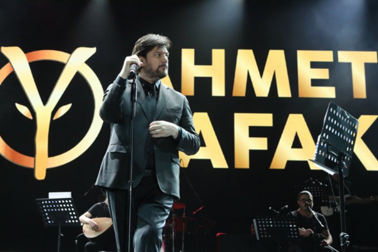 İstanbul Kuruçeşme'de Ahmet Şafak fırtınası -