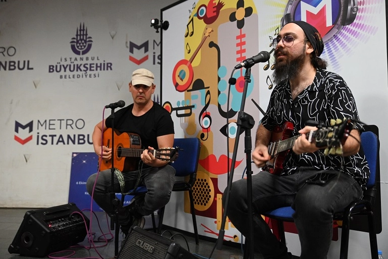 İstanbul'un metrosu müzisyenlerini yeniden seçiyor -