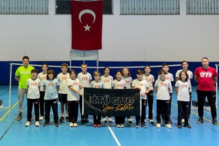 İTÜ Geliştirme Vakfı Okulları badmintonu öneriyor -