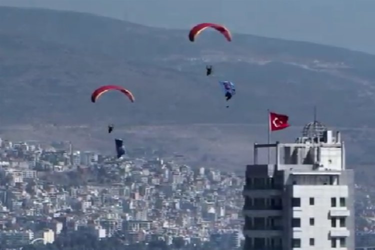 İzmir Airshow gökyüzünü fethetti -