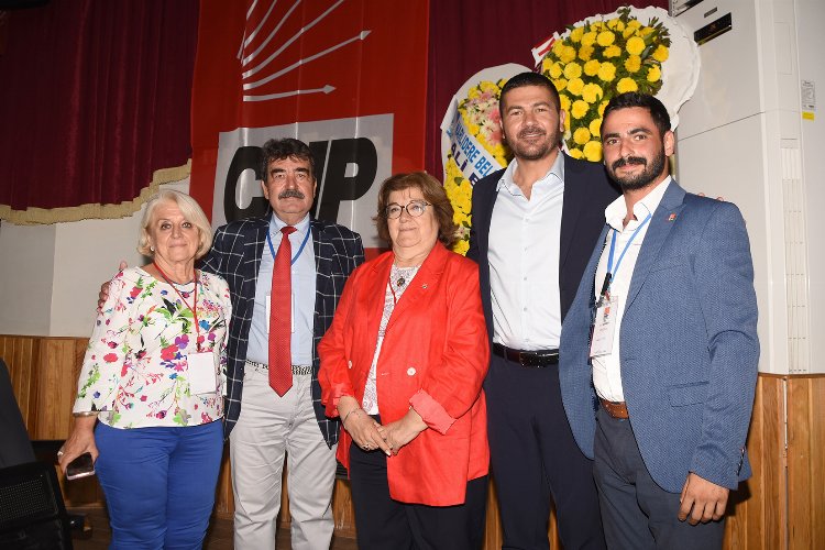 İzmir Foça CHP'de Çeşmeci dönemi -