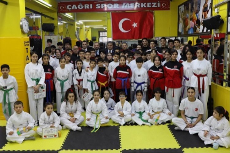 İzmir Gençlik ve Spor İl müdürü Murat Eskici'den Çağrı Spor Kulübü'ne ziyaret -