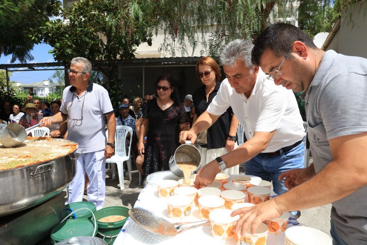 İzmir Güzelbahçe’de aşure bereketi -