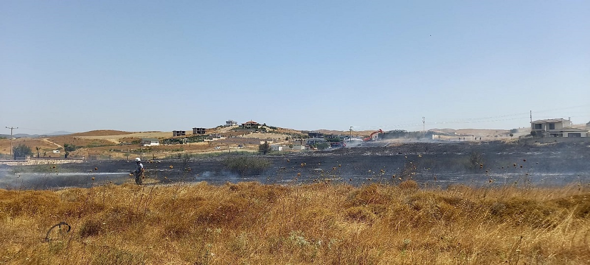 İzmir İtfaiyesi 28 orman yangınını büyümeden söndürdü