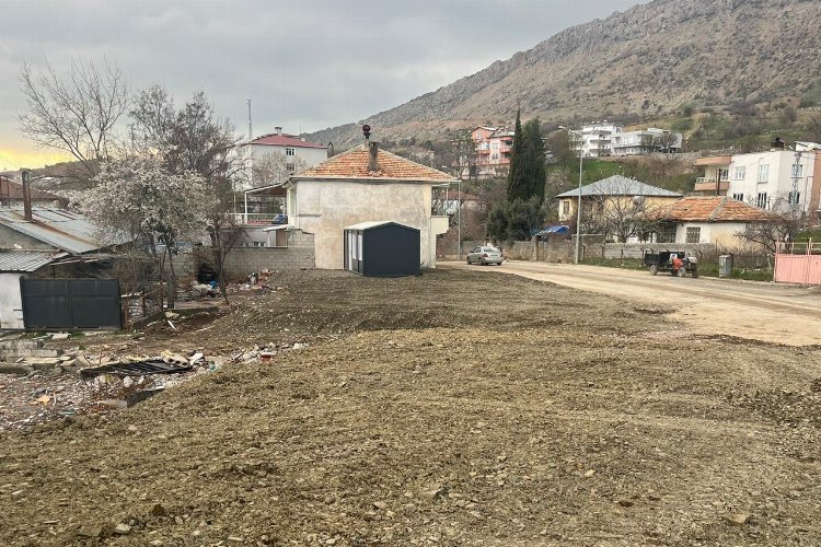 İzmit, Adıyaman’dan elini çekmiyor -