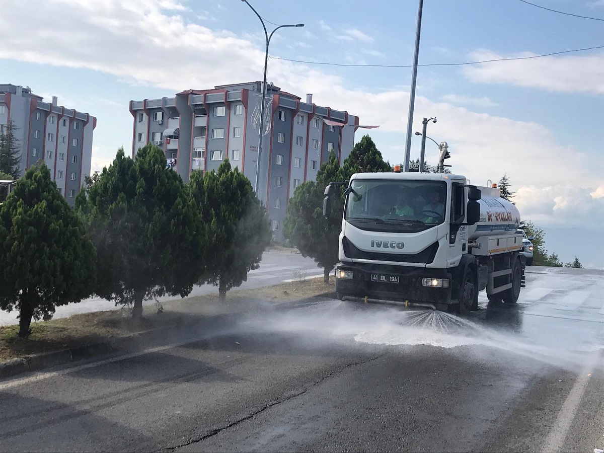 İzmit Ayazma Mahallesi tertemiz oldu