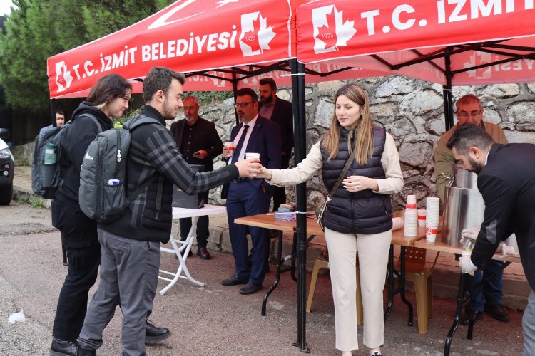 İzmit'ten KOÜ’lü öğrencilere sıcak karşılama -