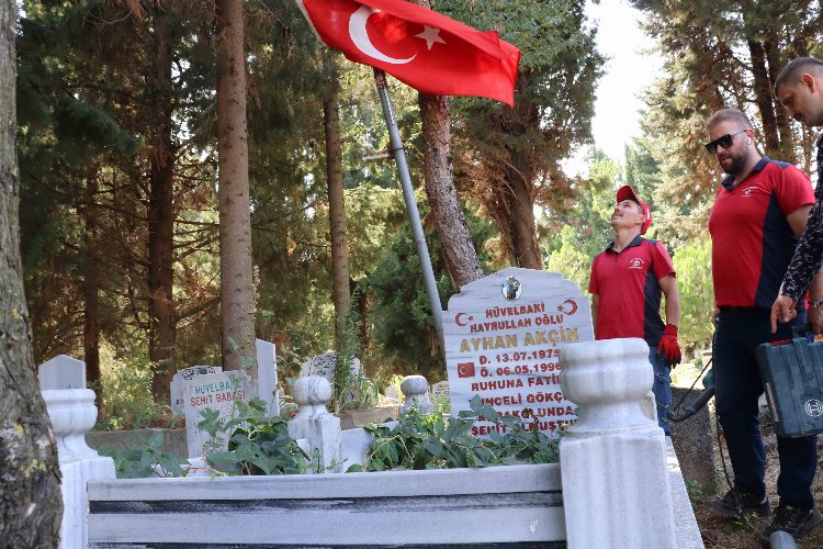 İzmitli şehidin kabri yenilendi -