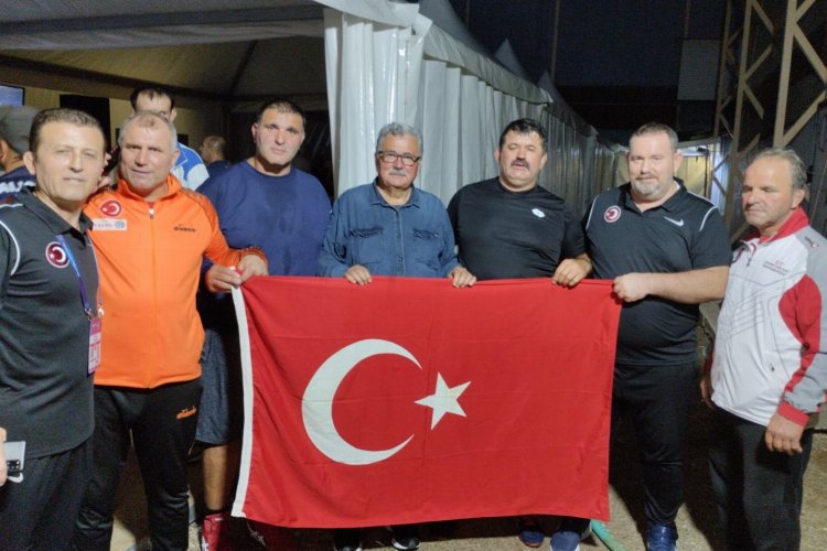 Kağıtsporlu Ali İmamoğlu dünya ikincisi -