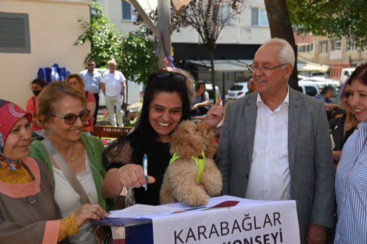 Karabağlar'da can dostlar kermes -