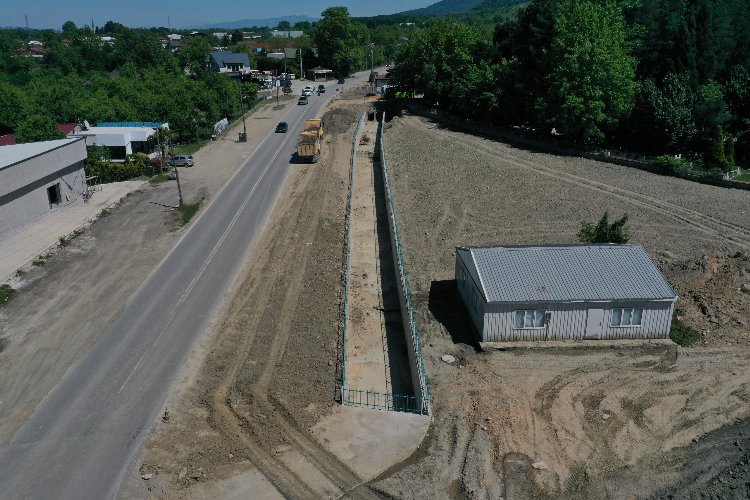 Kartepe Dağ Deresi'nde ıslah -