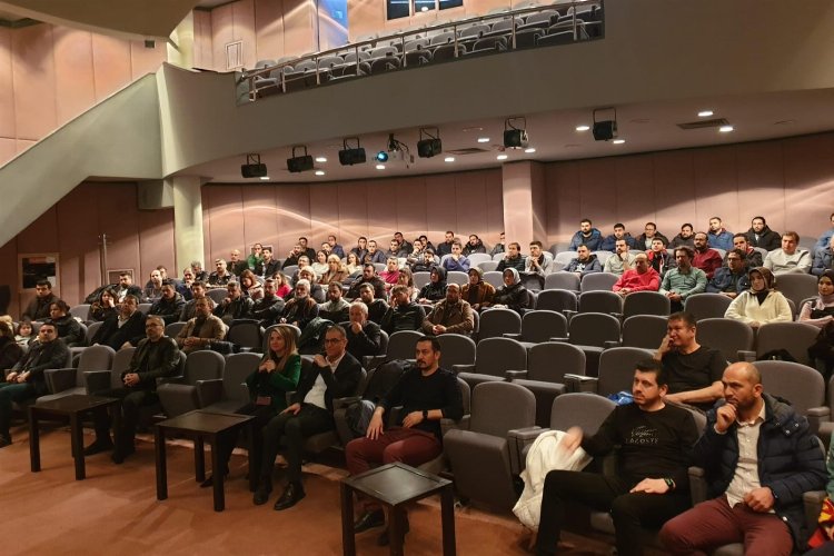 Kayseri Büyükşehir Belediyesinde personele seminer -