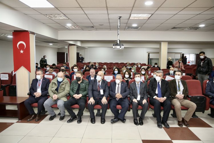 Kayseri'de doktor başkan meslektaşlarıyla buluştu