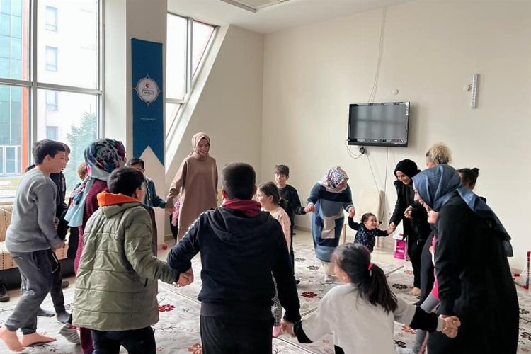 Kayseri'den depremzede çocuklara psikolojik destek -