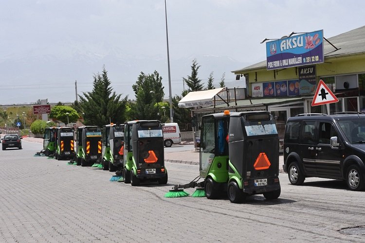 Kayseri Kocasinan çöpleri ekonomiye kazandırıyor -