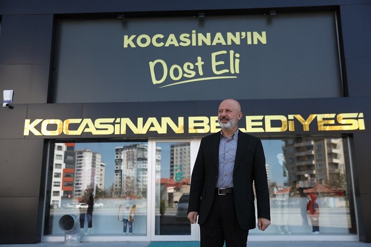 Kayseri Kocasinan'da Dost Market'te kışlık yardım -