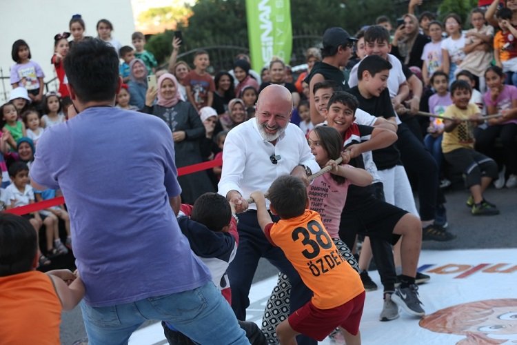 Kayseri Kocasinan'da Sokak Oyunları Şenliği tam gaz -