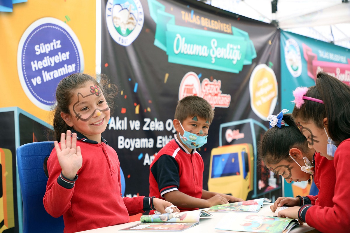 Kayseri Talas’ın okuma şenliği Çatakdere’de