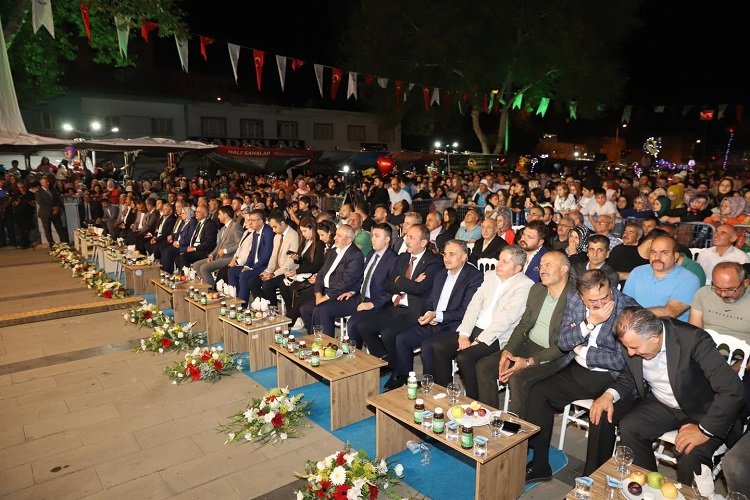 Kayseri Yahyalı'da Elma ve Turizm Festivali -