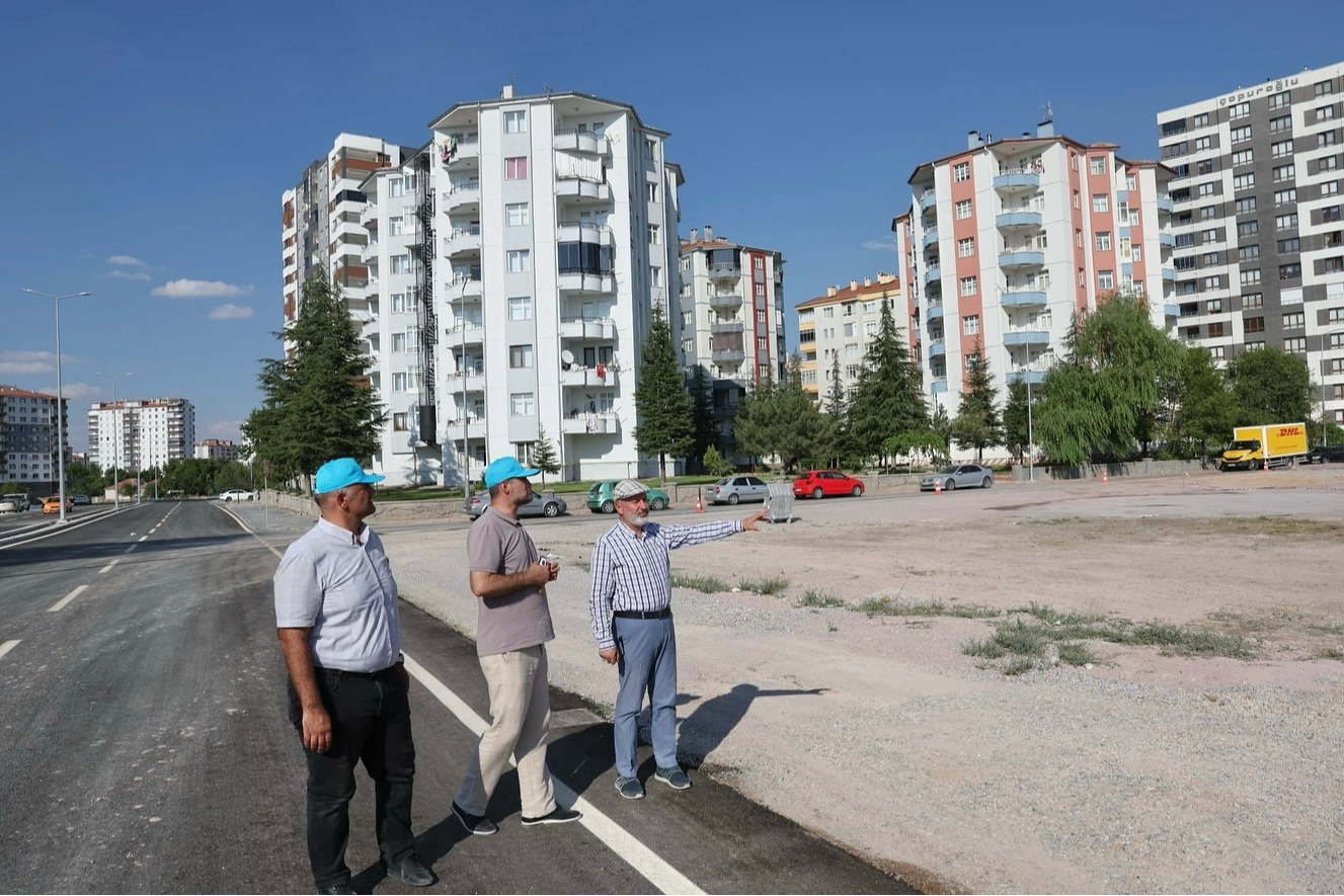 Kentsel dönüşümle birlikte Seyrani, yeni yüzüyle parlıyor -