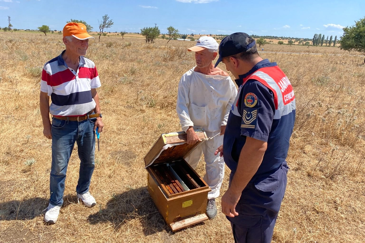 Keşan'da Jandarma'dan arıcılara uyarı -