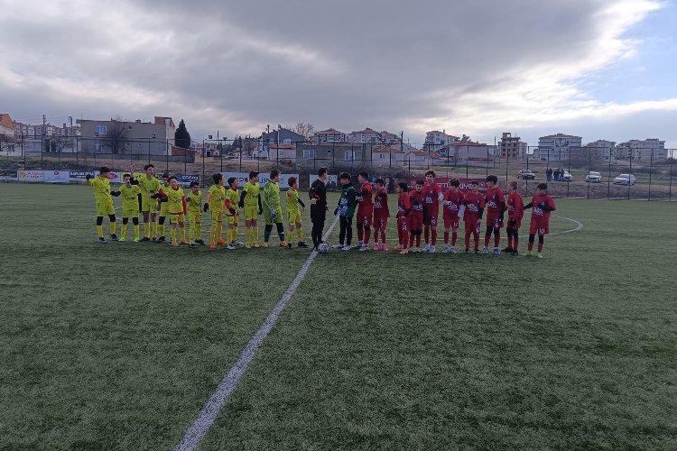 Keşan Genç Ordu, Uzunköprü Veteranlar’ı 4-1 yendi -