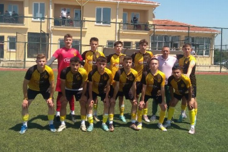 Keşanspor U17'de Bahçelievlerspor karşısında -