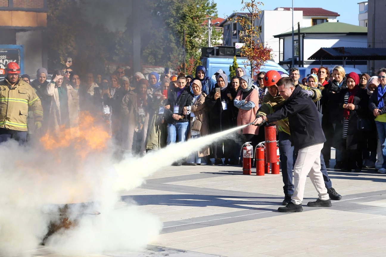 Kocaeli Başiskele’de afetlere hazırlık eğitimi -