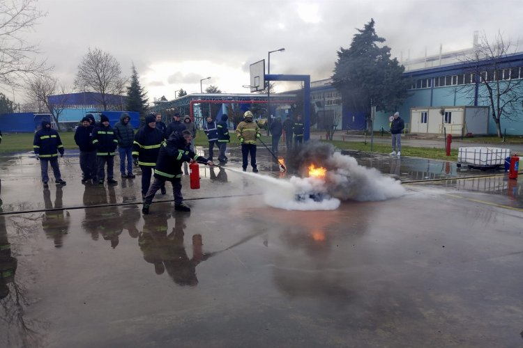 Kocaeli Büyükşehir İtfaiyesi’nden Tekirdağ’da eğitim -