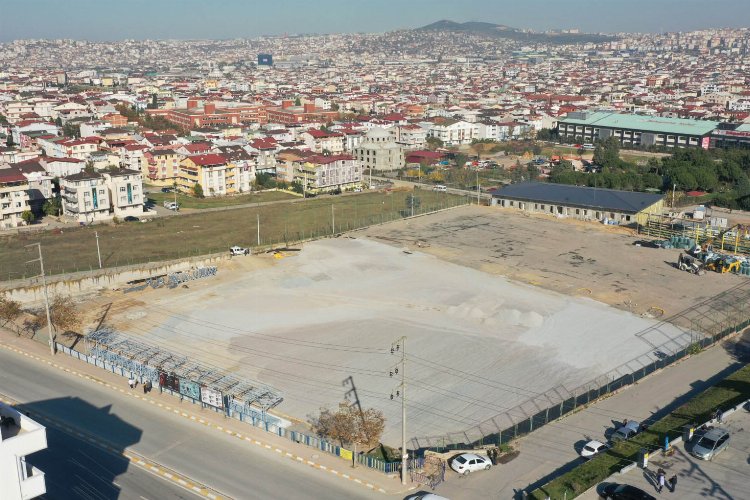 Kocaeli Darıca Spor Kompleksi'nde montaj çalışmaları başladı 