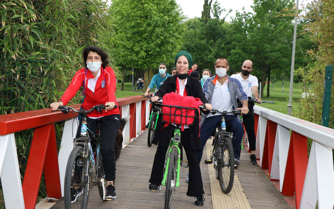 Kocaeli’de ‘anne şehir’ katılımcıları pedal çevirdi