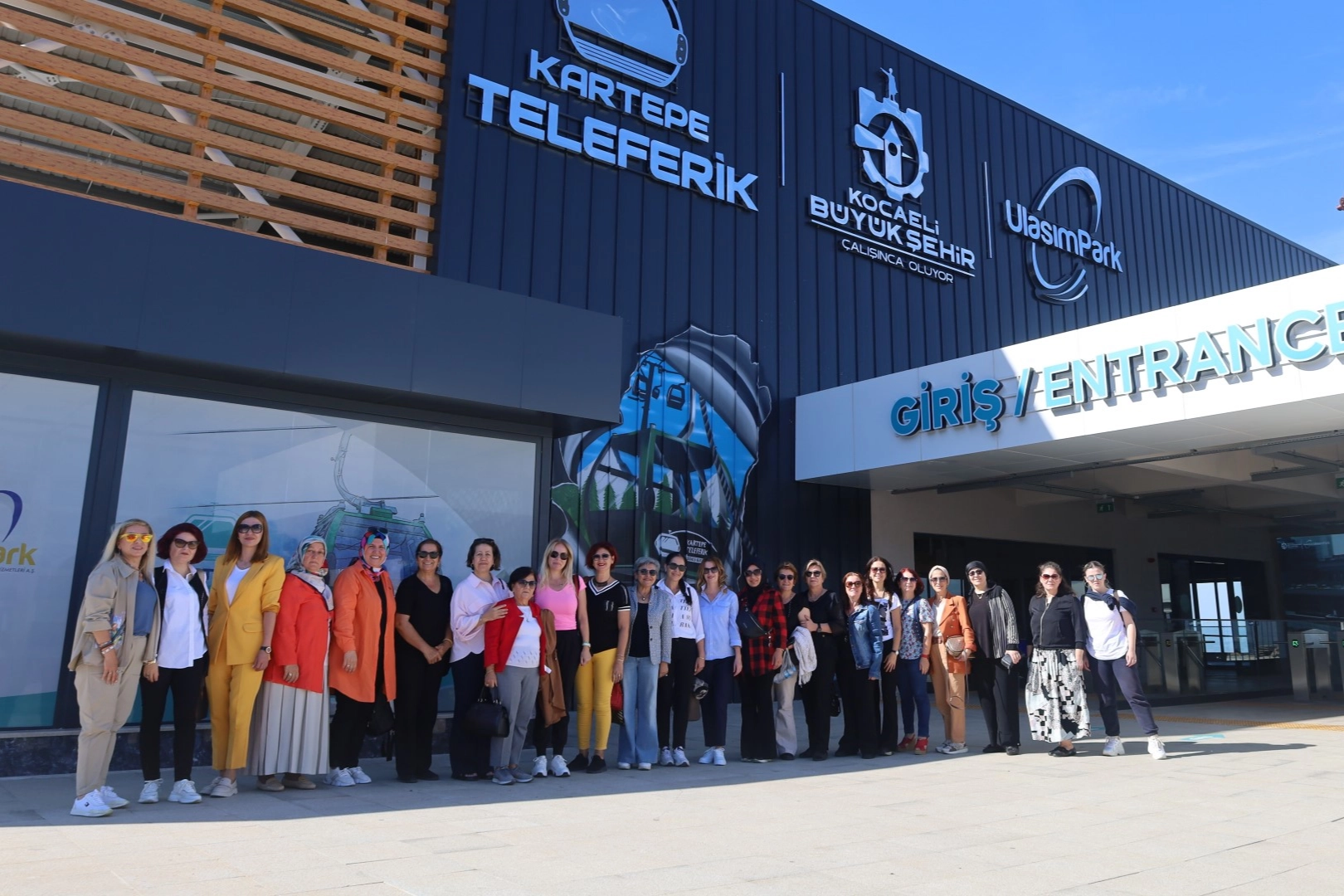 Kocaeli'de kadın muhtarların teleferik gezisi -