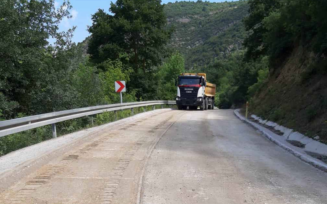 Kocaeli’de Karamürsel yollarına neşter