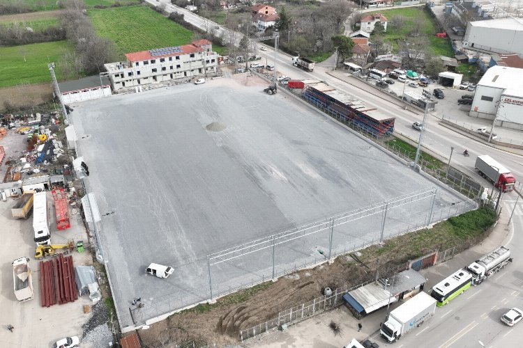 Kocaeli'de Yakup Altun Stadı'na sentetik çim serilecek -