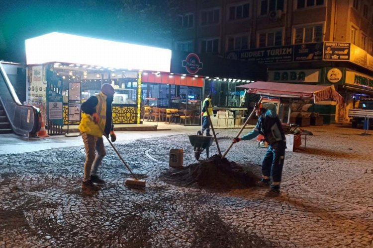 Kocaeli Yol Bakım Timi gece gündüz demeden çalışıyor -