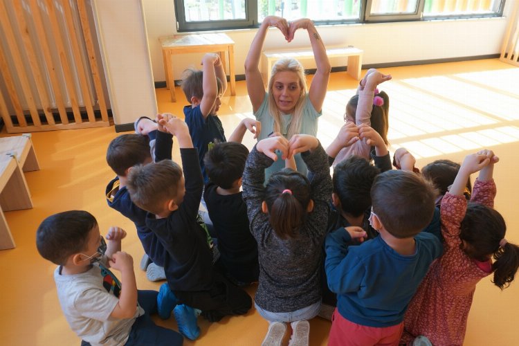 Kocaeli İzmit Çınar Çocuk Evi’nde yoga eğitimi başladı -