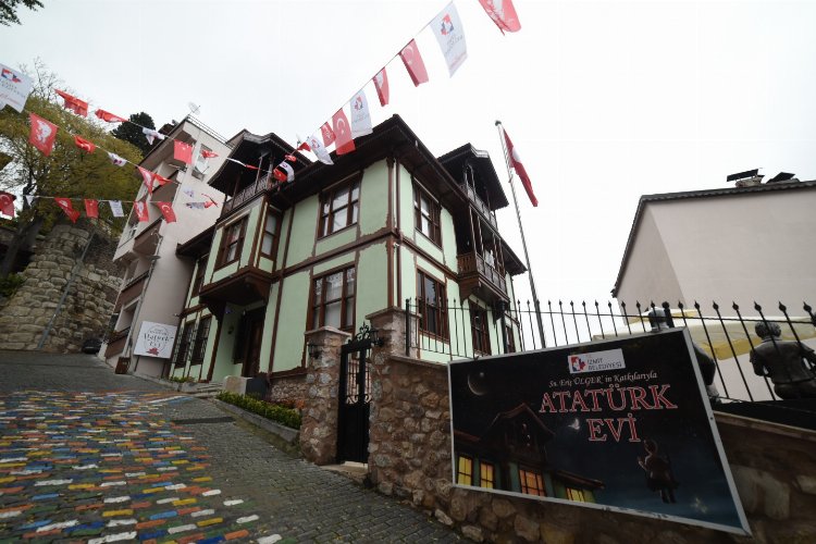 Kocaeli İzmit'te öğretmenler, 'Atatürk Evi'ni ziyaret edecek 