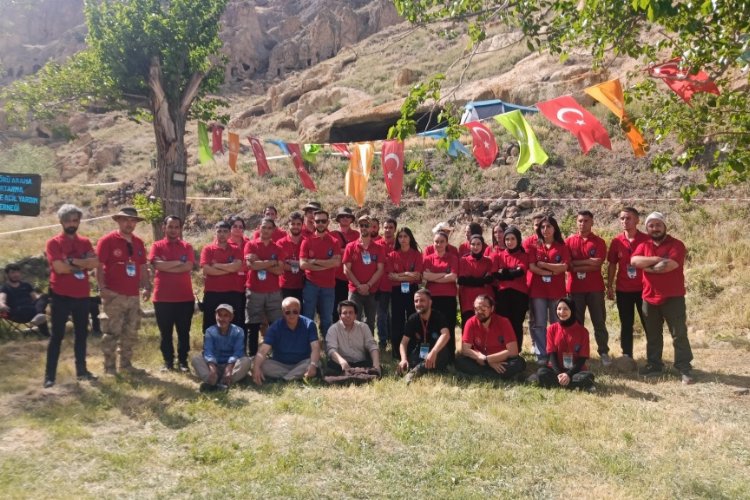 Kocasinan Gençlik Kulübü, kamp etkinliğiyle eşsiz bir gün yaşadı -