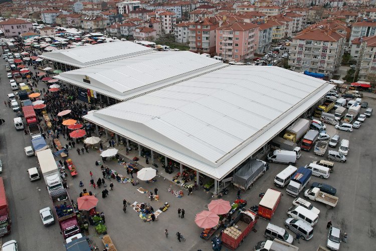 Konya Akşehir’in 'kapalı pazar yeri' açıldı -