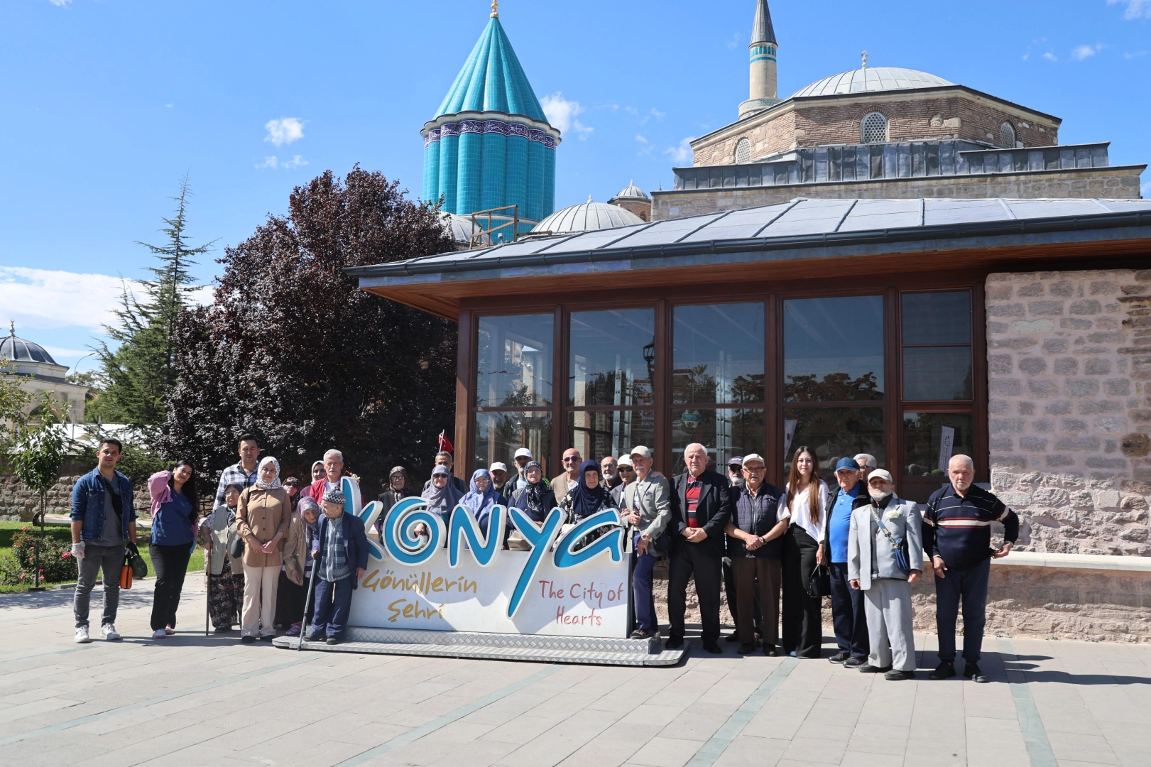 Konya Büyükşehir büyükleri unutmadı -