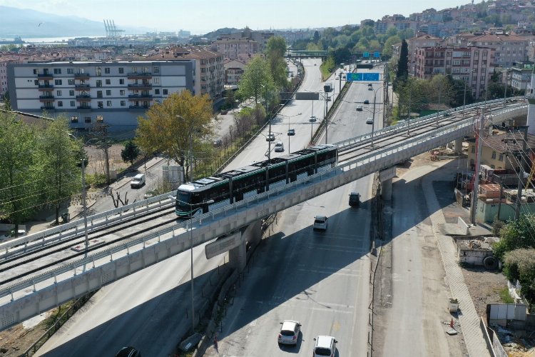 Kuruçeşme tramvayda ücretsiz binişler devam ediyor -