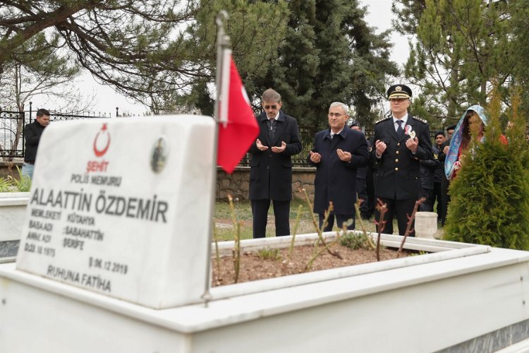 Kütaya'da Polis ve Hava Şehitleri unutulmadı -